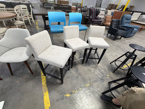 3 Barstools
