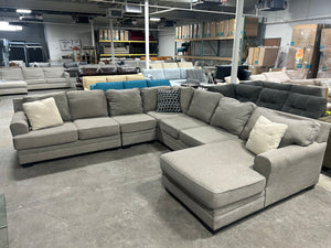 5-Pc Contemporary Light Gray Chaise Sectional