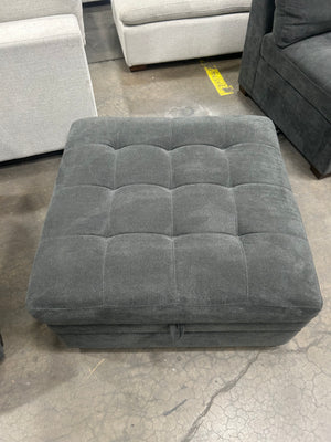 Thomasville Tisdale Storage Ottoman