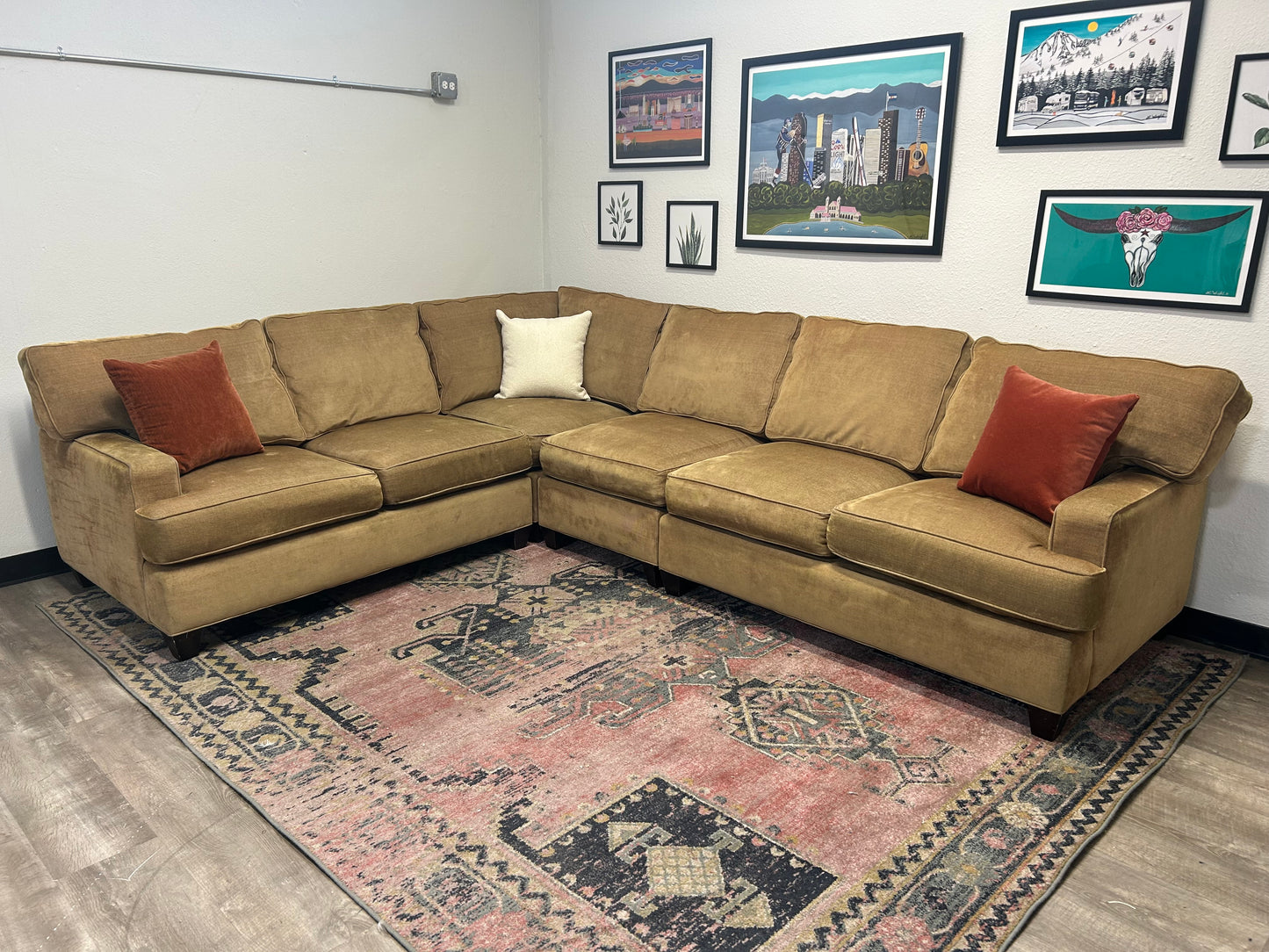 DESIGNER BRAND Joe Ruggiero Collection Modular Beige L-Shaped Sectional
