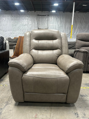 *New* Gilman Creek Mason Leather Power Recliner