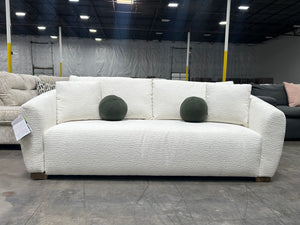 Thomasville Haver Sofa (Cream)