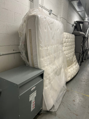 Sealy Posturpedic Memory Foam Queen Mattress