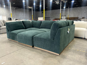 Henredon Murphy Fabric 6-Piece Sectional w/Ottoman (Green)