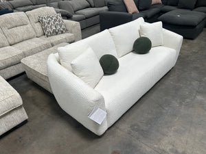 Thomasville Haver Sofa (Cream)