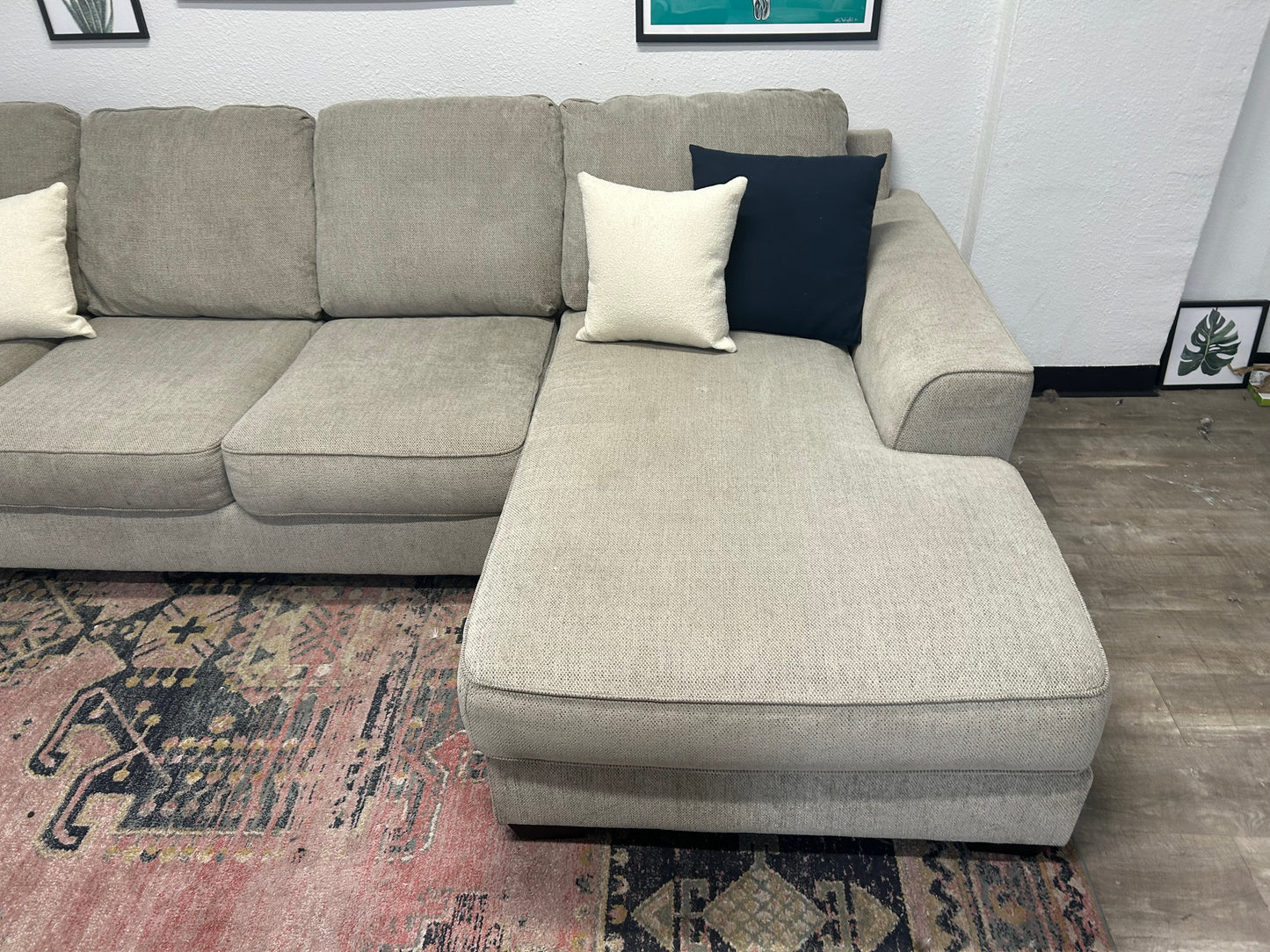 Contemporary Light Gray Chaise Sectional