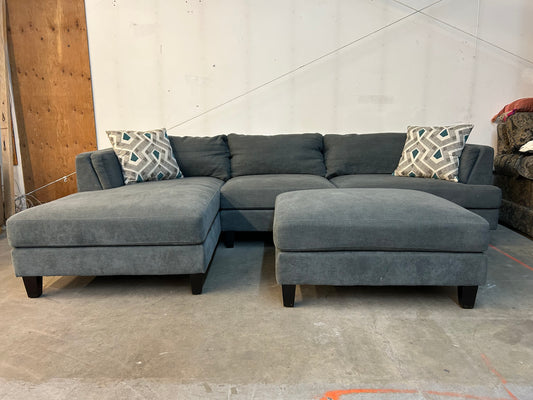 Modern Gray Chaise Sectional And Ottoman