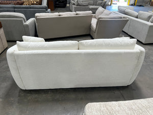 Thomasville Haver Sofa (Cream)