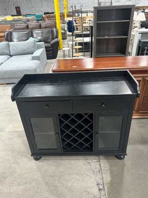 Cabernet Hills Bar & Wine Cabinet (by Howard Miller)
