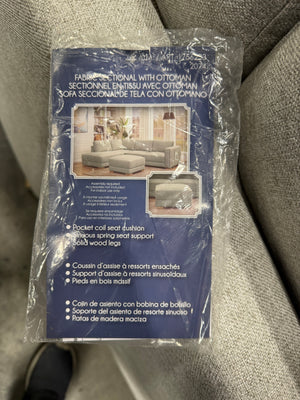 Synergy Drayden Fabric Sectional w/Ottoman