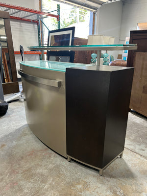 Contemporary Glass-Top Folding Bar