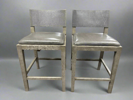 RH Counter Height Gray Saddle Leather Barstool Set