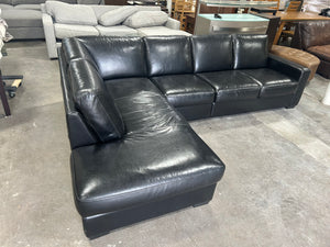 Natuzzi 3-Pc Black Leather Chaise Sectional
