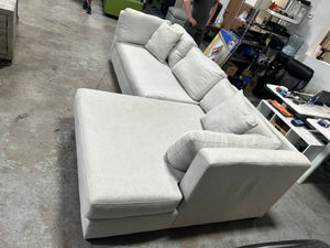 Contemporary Light Gray RAF Chaise Sectional