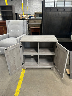 Farmhouse Storage Chest