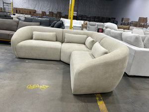 *Brand-New* Moe’s Home Amelia Warm White Sectional