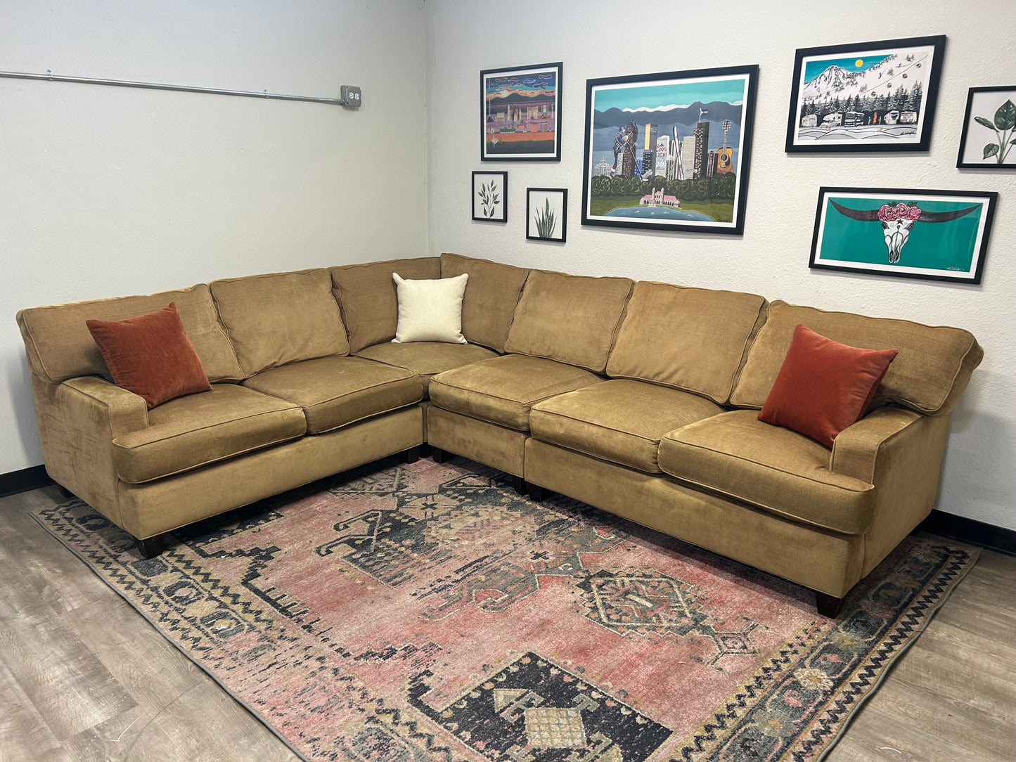 DESIGNER BRAND Joe Ruggiero Collection Modular Beige L-Shaped Sectional
