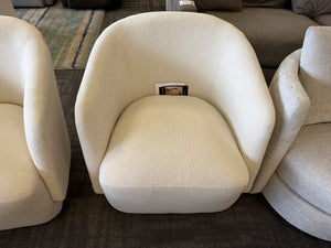 Henredon Murphy Chair - Cream