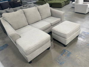 Light Gray Reversible Chaise Sectional w/Ottoman
