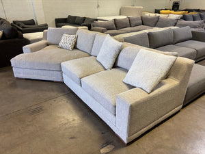 Living Spaces Everett Sectional