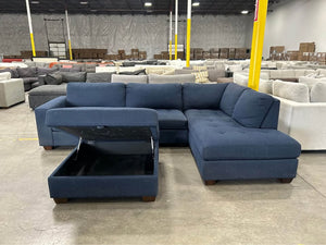Thomasville Devyn Fabric Sectional w/Storage Ottoman (Navy)
