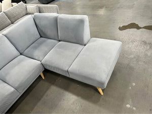 Light Gray MCM Chaise Sectional