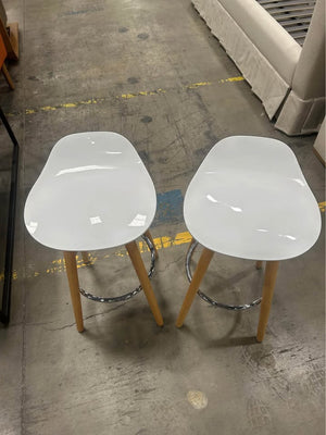 White Molded Shell Backless Stools (Set of 2)