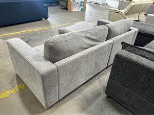 Henredon Essex Hill Sofa Chaise (Gray)