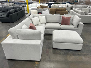*New* Thomasville Lowell 6-Piece Modular Sectional w/Ottoman