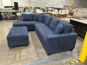 Thomasville Devyn Fabric Sectional w/Storage Ottoman (Navy)