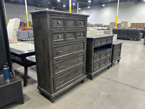 3-Pc Dresser & Nightstand Bedroom Set